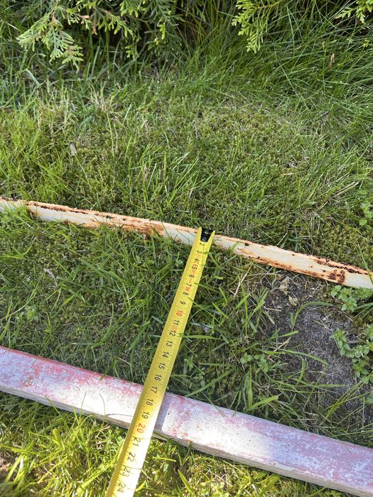 Stelaż na daszek/zadaszenie drzwi