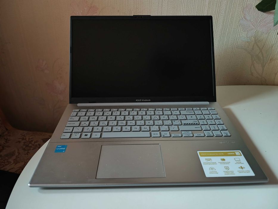 Asus VivoBook Go E1504G 15.6" I3-N305 8GB RAM 128GB