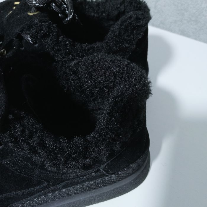 Ботинки- кросівки на хутрі жіночі