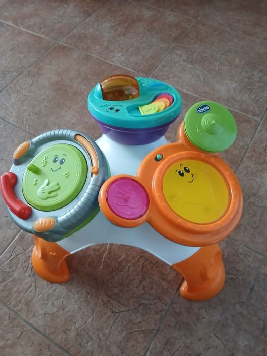 Mesa musical da chico