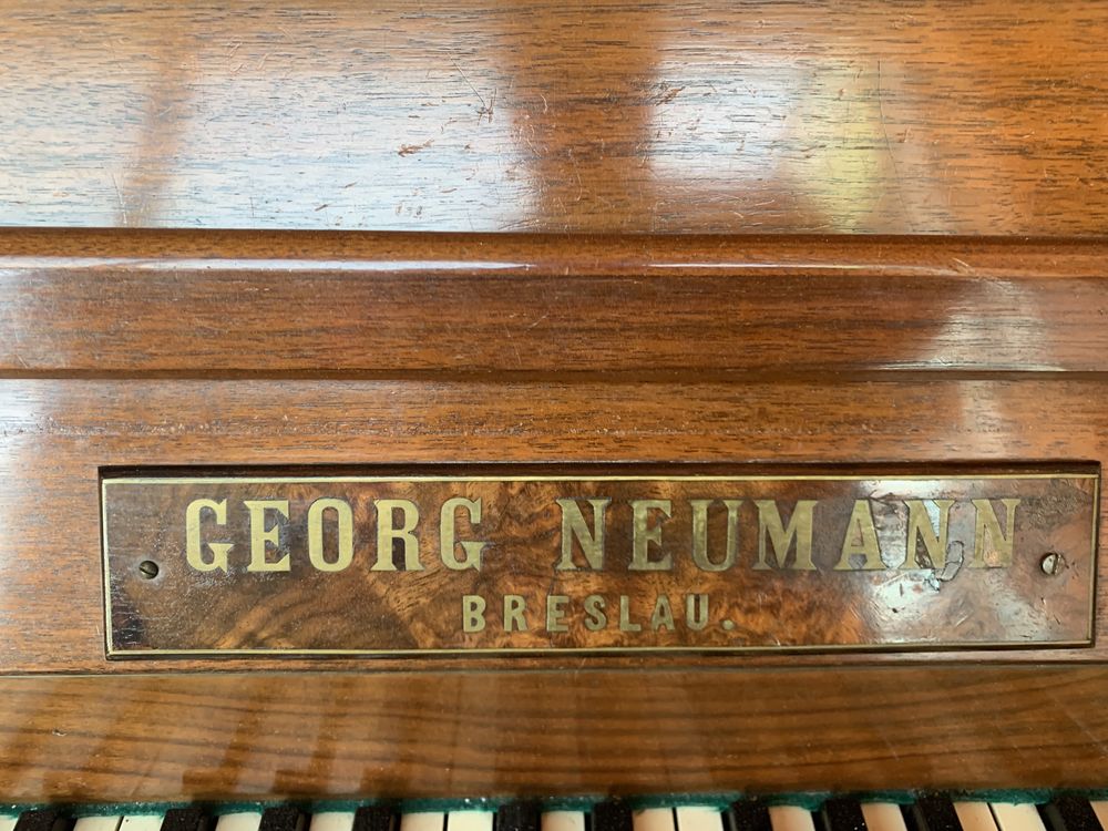 Pianino Georg Neuman