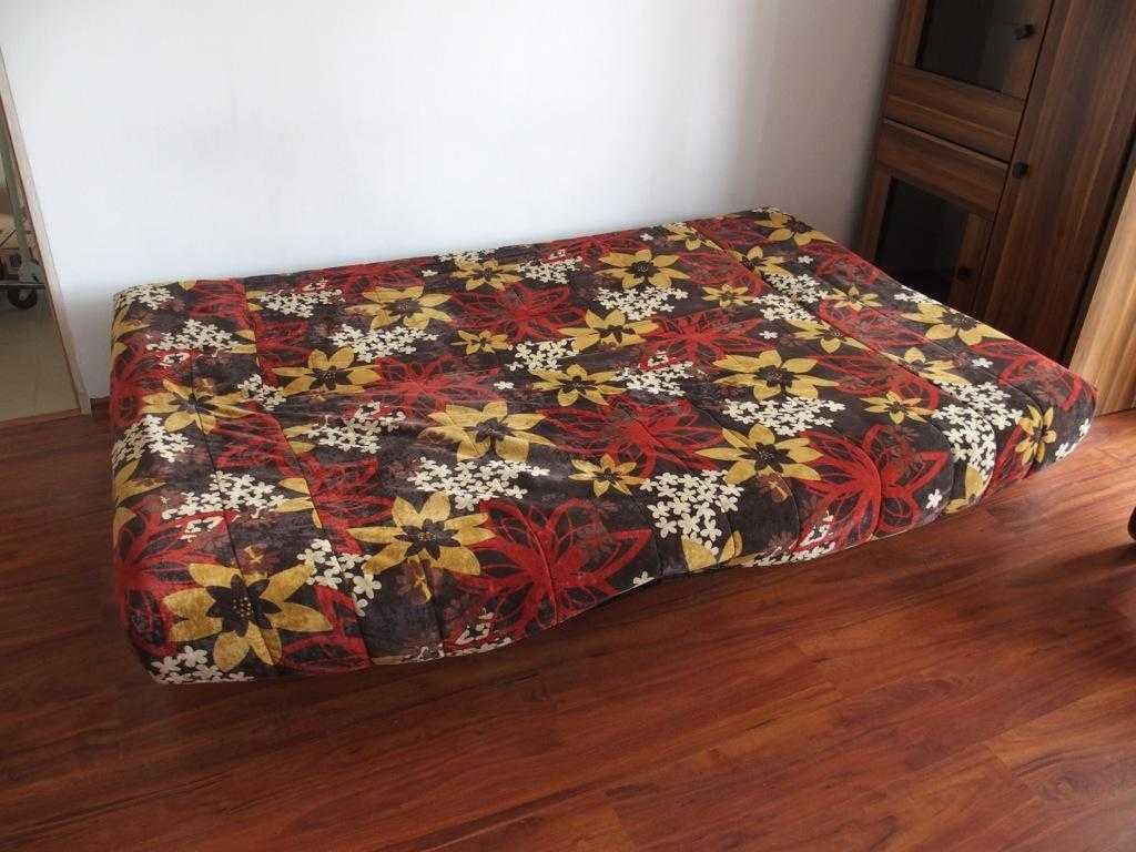 Klasyczna wygodna finka Aga rozkładana kanapa sofa komplet z fotelem