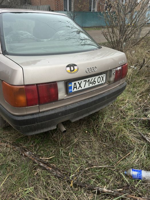 Продам AUDI 80 2.0 бензин