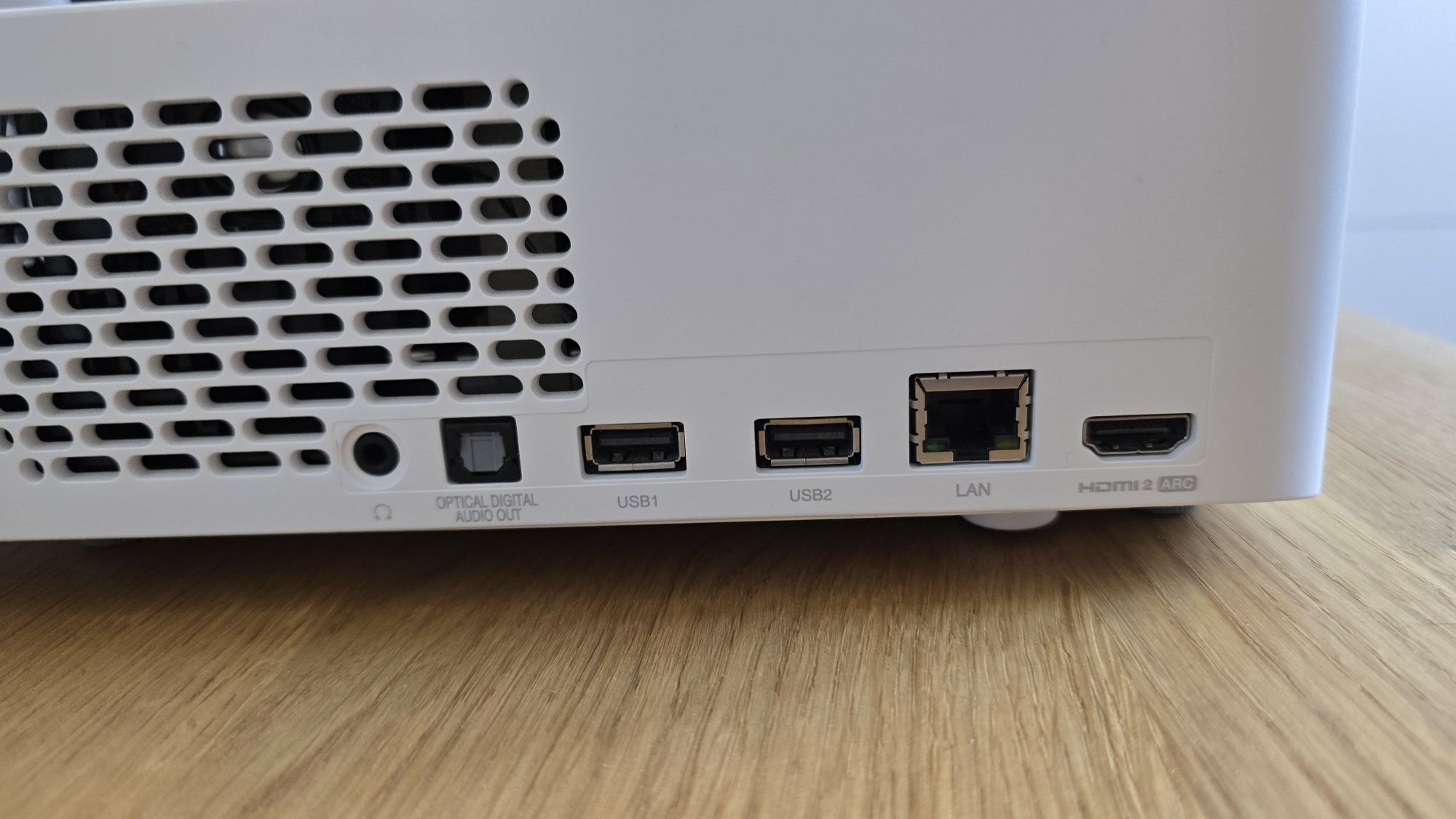Projektor LG krótkoogniskowy HF65LS