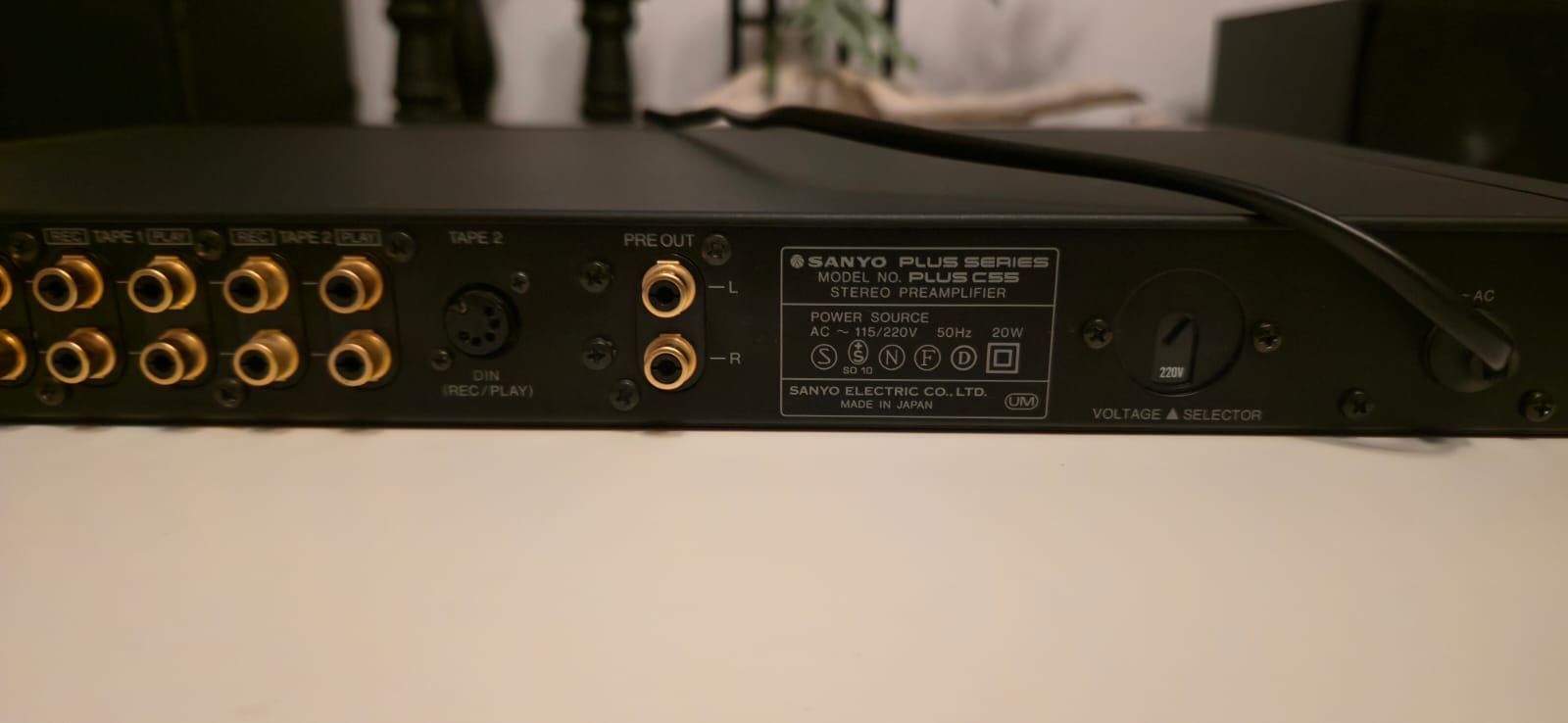 Zestaw Sanyo Amp Plus P55 Preamp Plus C55 Tuner Plus T55.