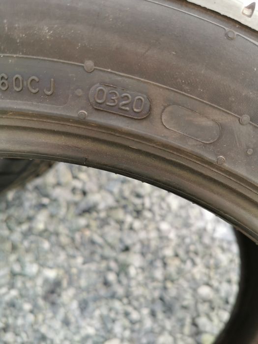 Nokian powerproof 235/45 ZR 17