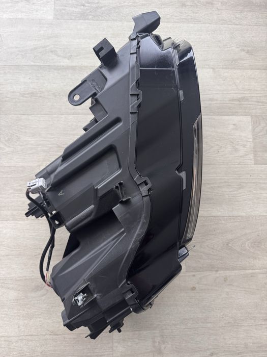 Фара передня права Ниссан Рог Т33