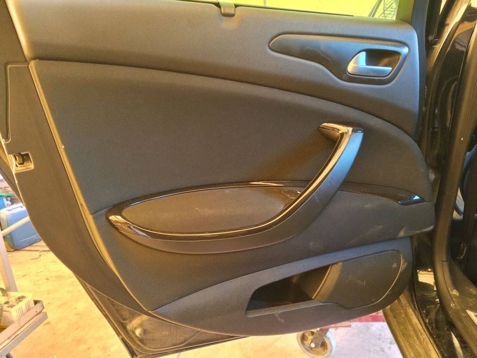 Boczek drzwi lewy tył citroen C5 x7 III
