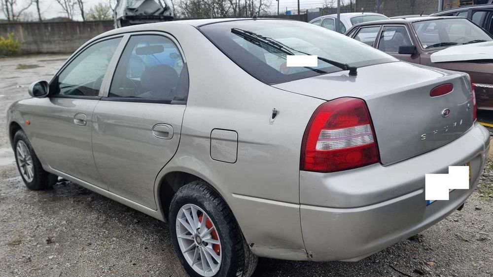 Para peças Kia Shuma 1.5 i 16V ano 2000