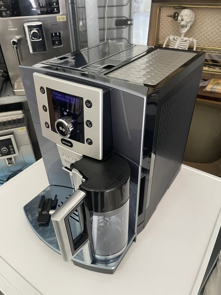 Кофемашина DeLonghi ESAM 5500.M Perfecta Cappuccino обслужена