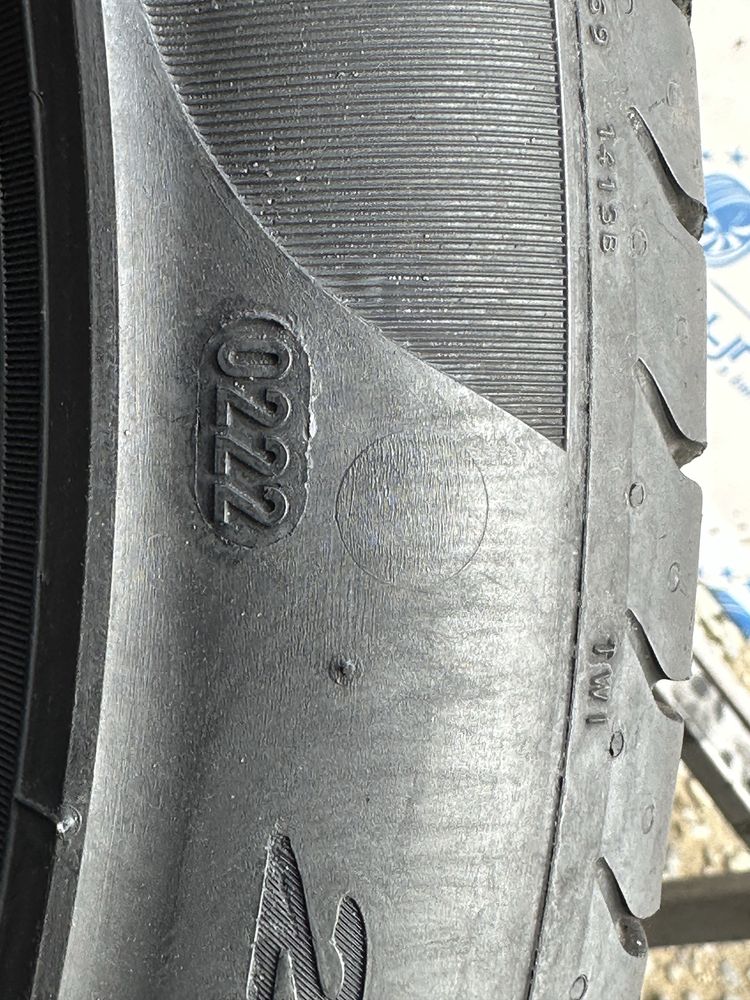 Літні шини пара 265 40 R21 Pirelli PZero 5.6 мм 2022 рік