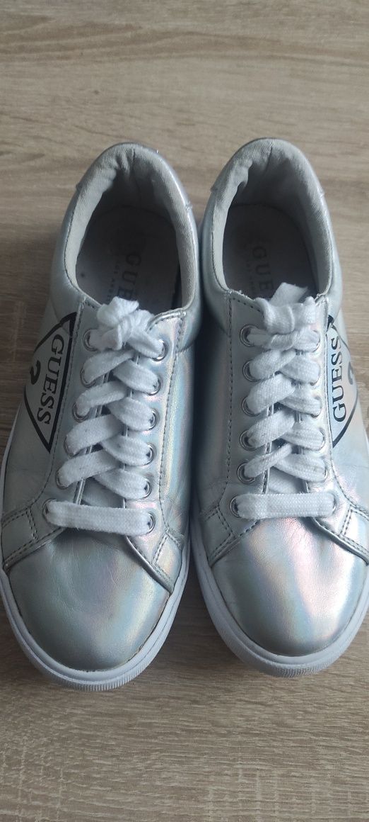 Buty trampki Guess