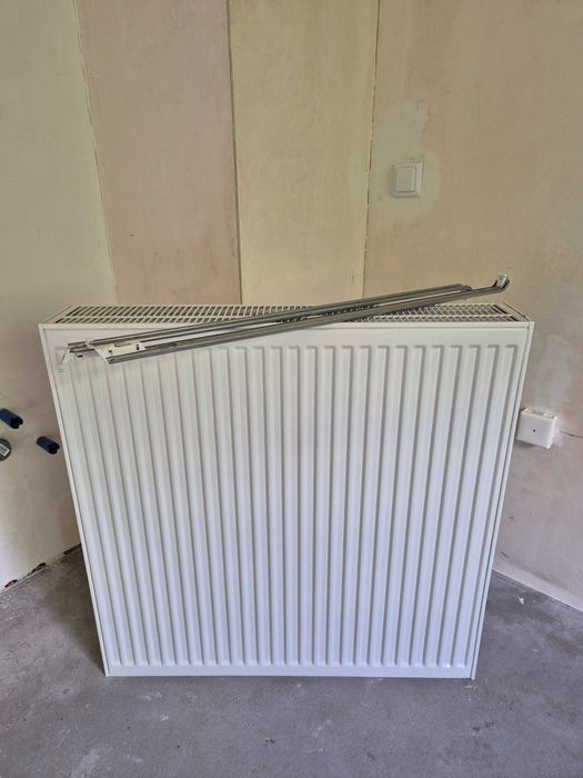 Kaloryfer 900x900x330