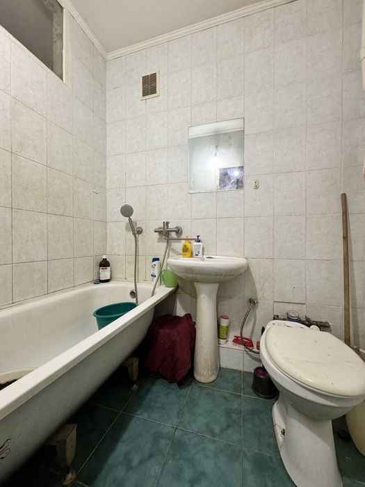 Продам 1 квмнатну квартиру район 700річчя