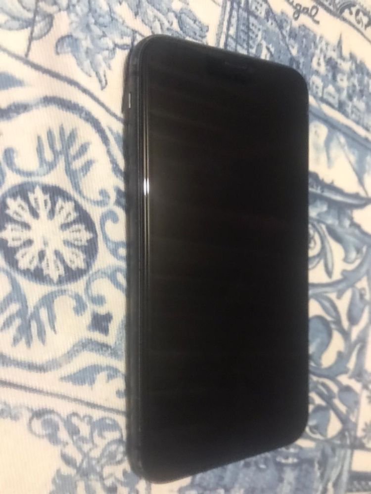Iphone 11 otimo estado