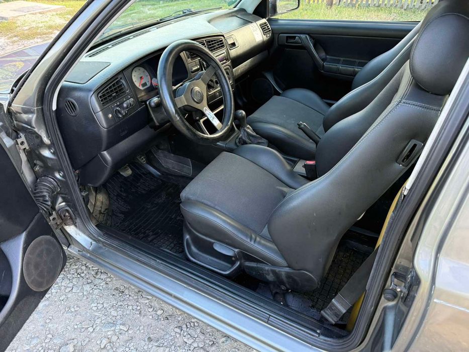 Продам Фольксваген гольф після ДТП