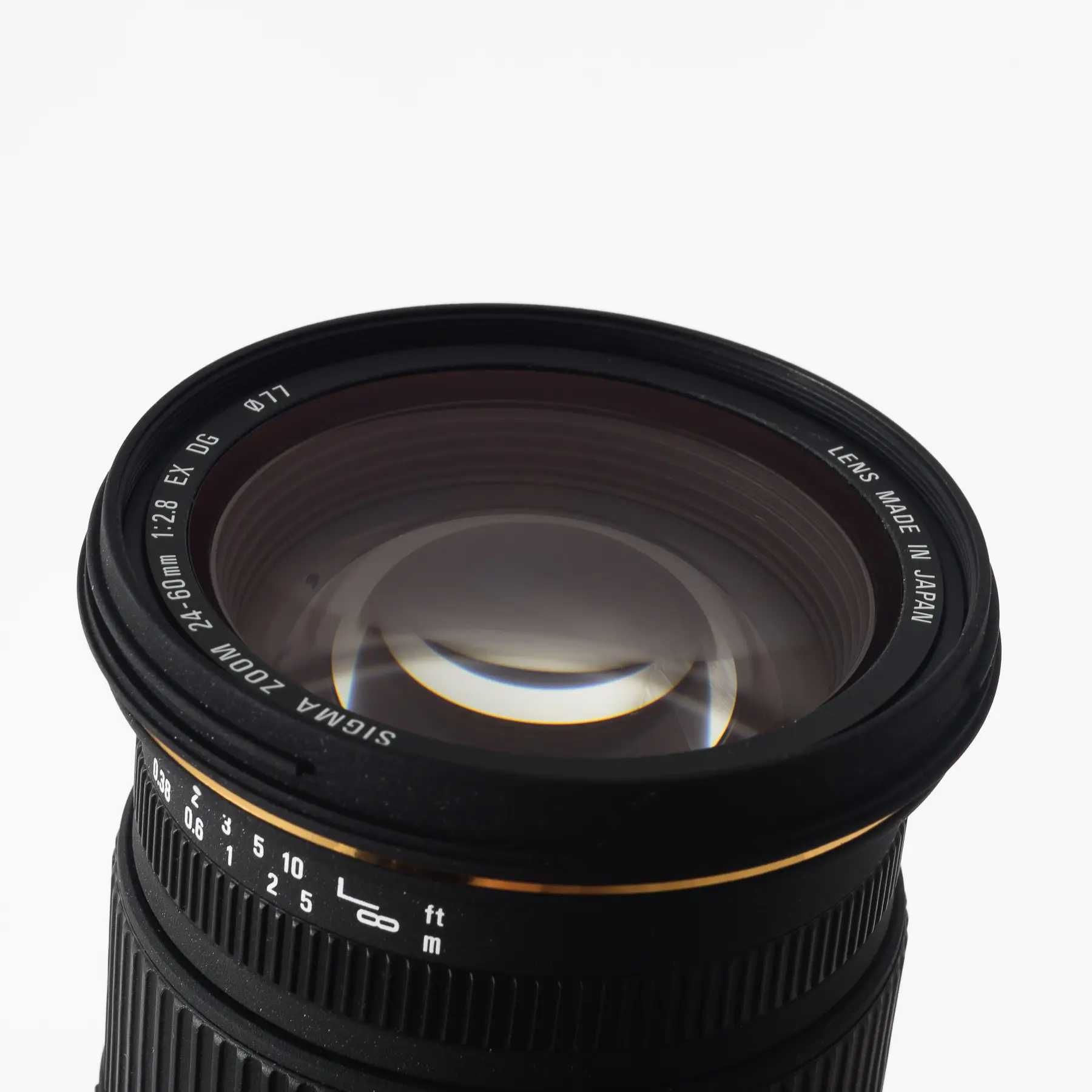 Об'єктив Sigma Zoom AF 24-60mm f/2.8 EX DG D для Nikon