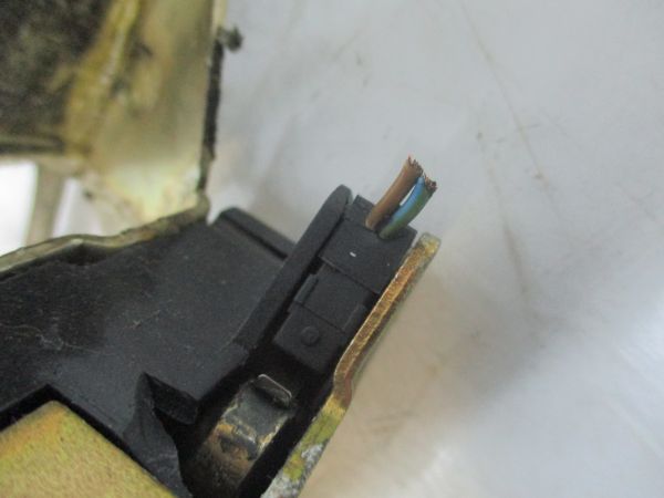 Fechadura / fecho da mala FORD Galaxy (WGR)