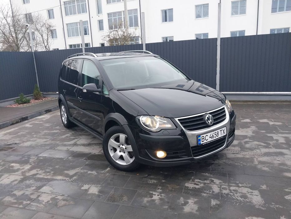 Volkswagen Tauran CROSS. 2.0 TDI
