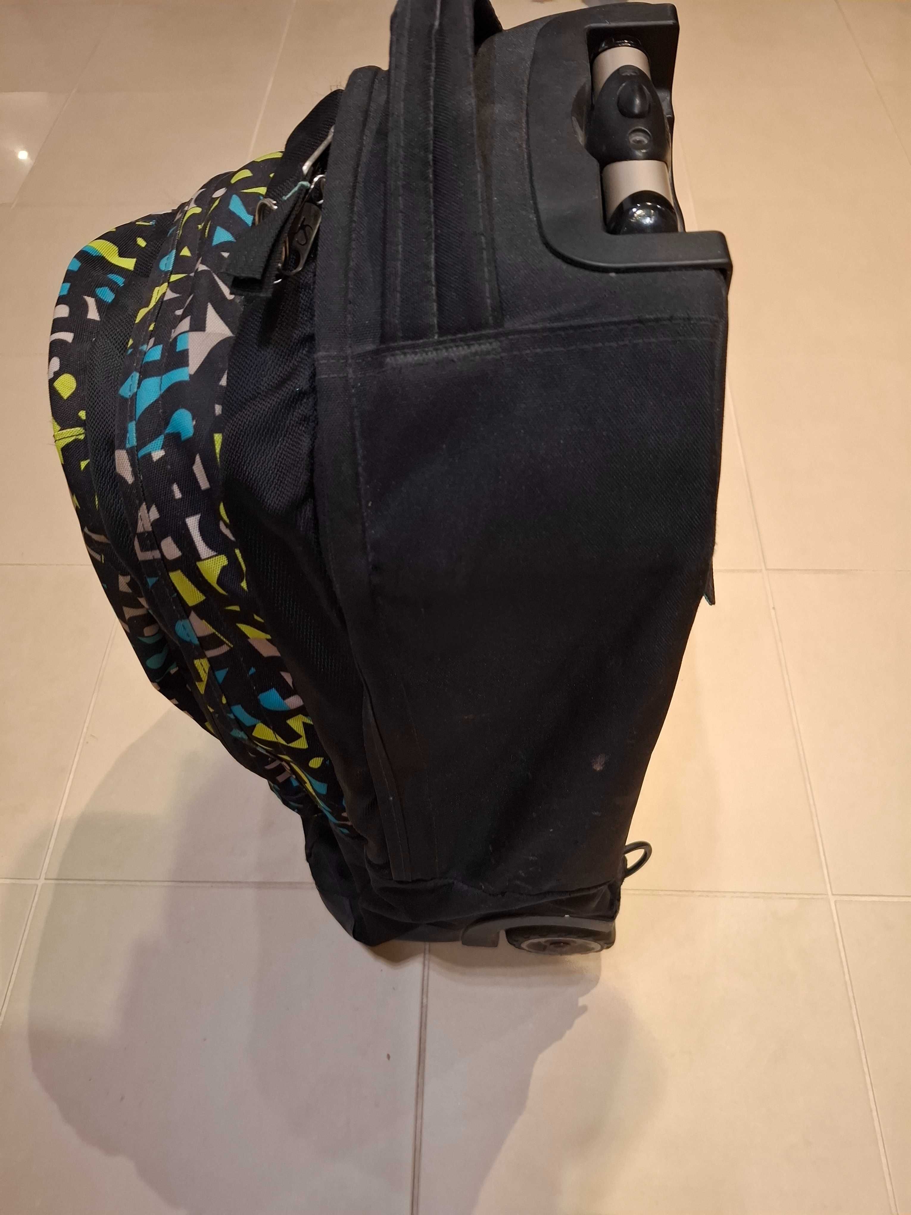 Plecak na kółkach Jansport Czarny