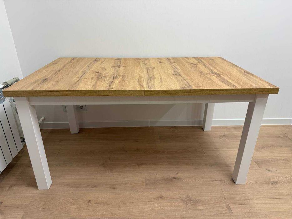 Продам стол размер 90*150