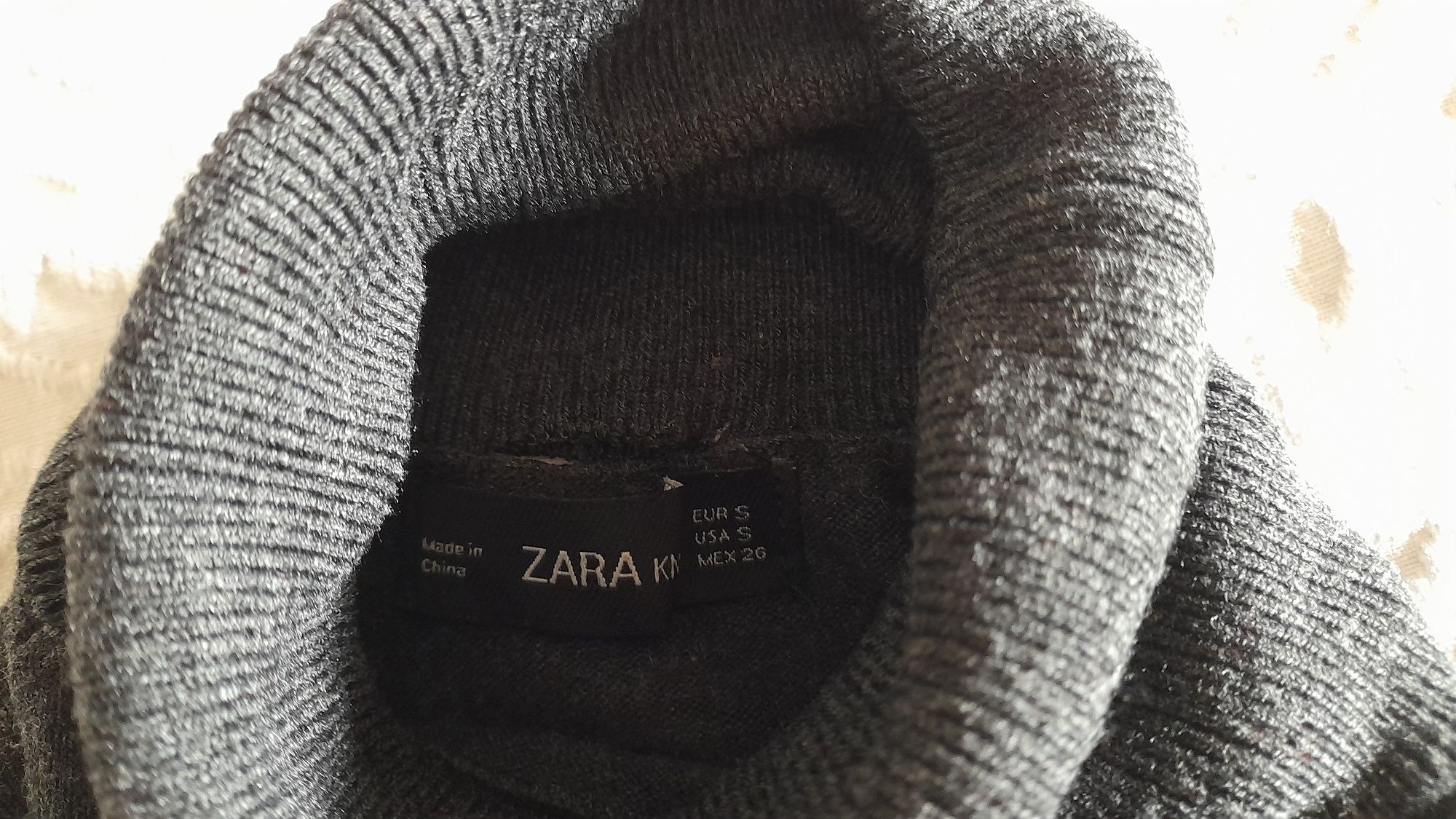 Camisola malha cinza escuro da Zara, rigorosamente nova RESERVADA