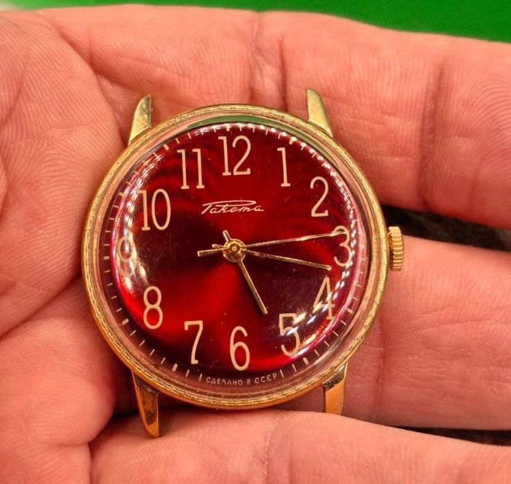 Советские наручные часы Ракета. AU.