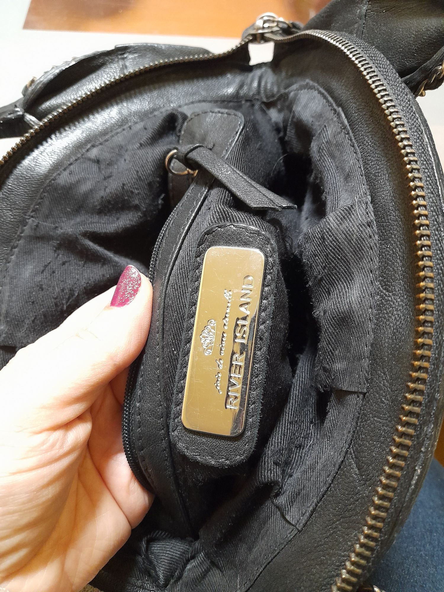 Продам шкіряну сумку River island