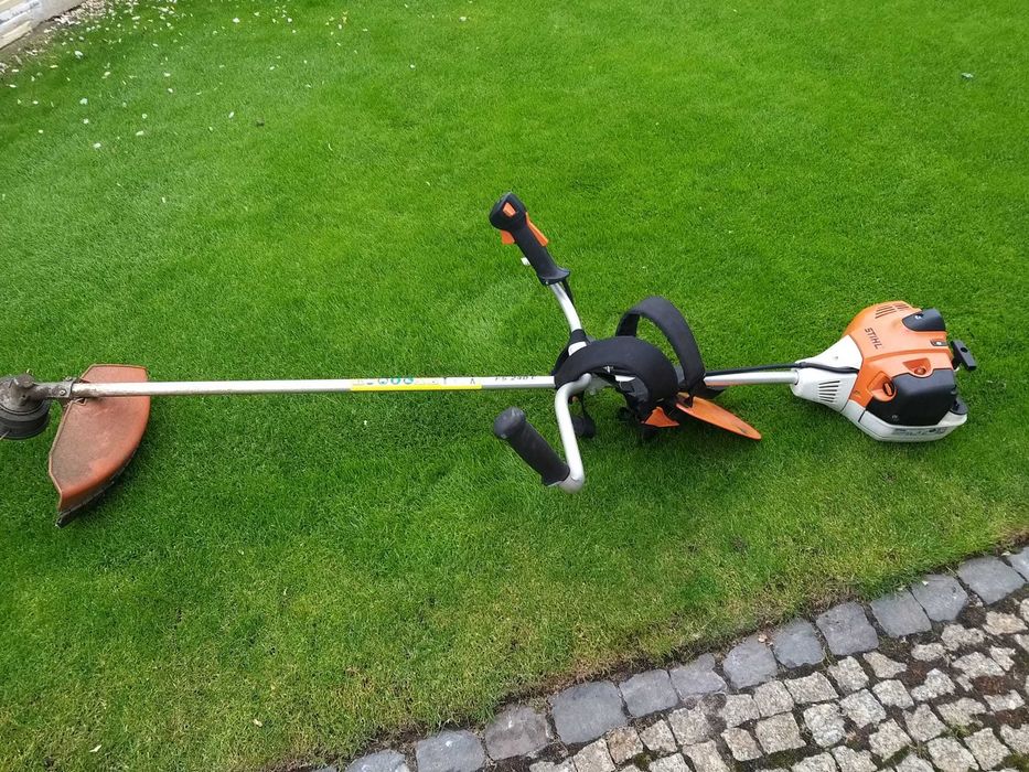 Kosa spalinowa Stihl FS 240C - niezawodna, gotowa do pracy!