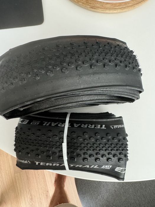 Велосипедні шини Continental 28*1.5