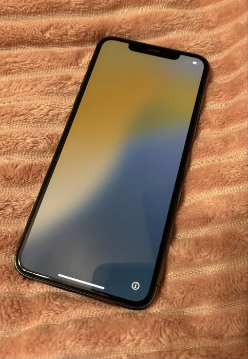 Iphon 11 pro max 64GB