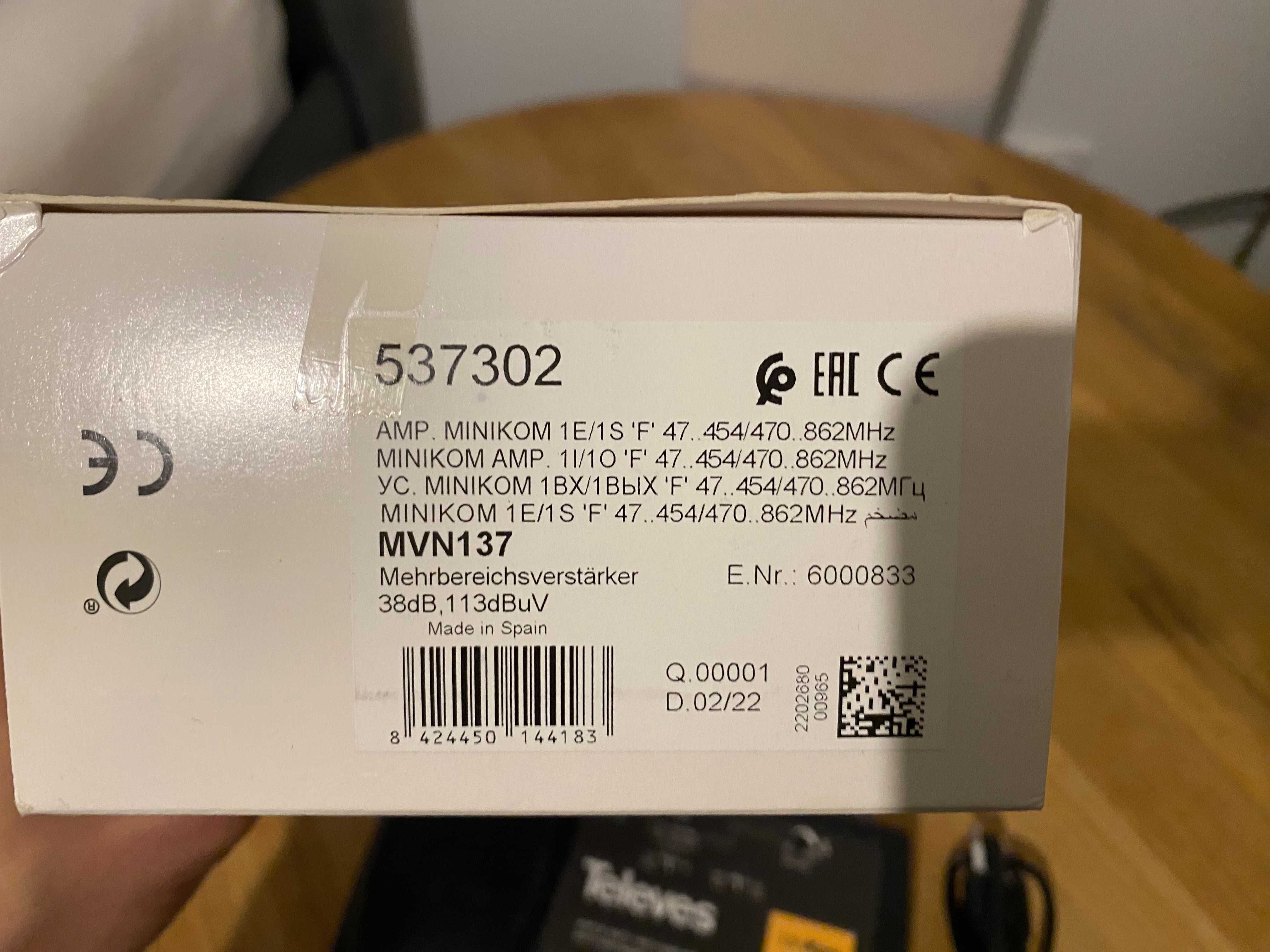 Wzmacniacz sygnału DVB-T/T2 Televes Minikom 537302