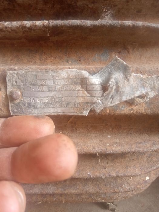 Бу- Електро двигун 7,5 кВ, -950 об.