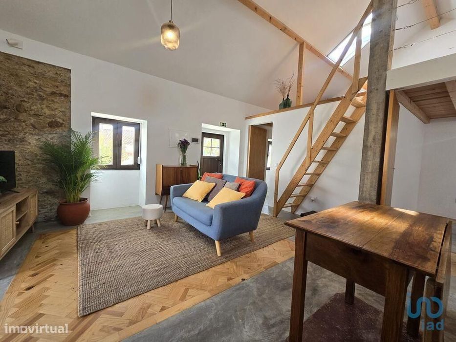 Casa / Villa T2 em Encarnação de 146,00 m2