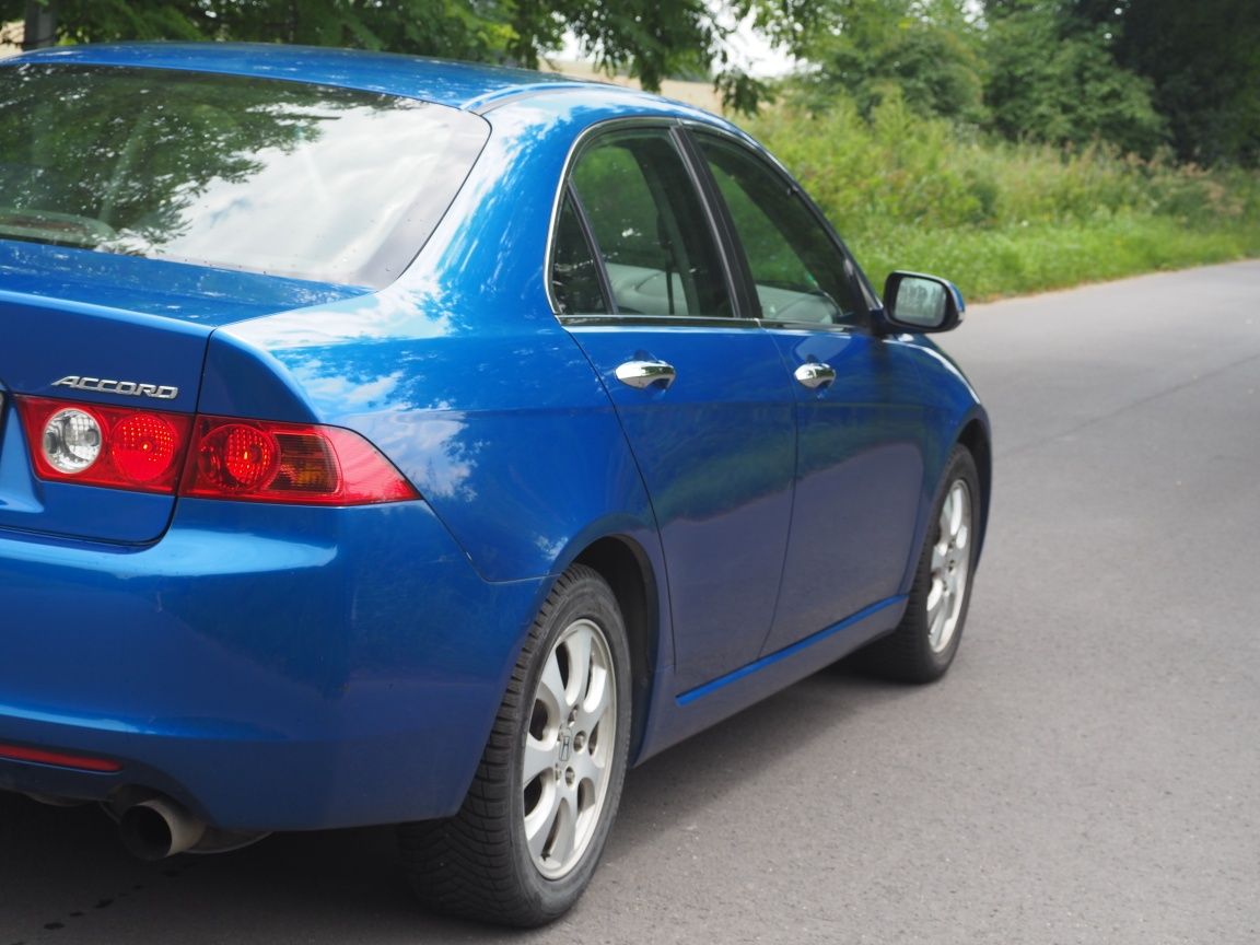 Honda Accord 2.0