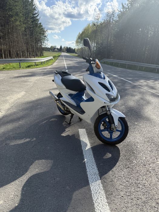 Yamaha Aerox 50
