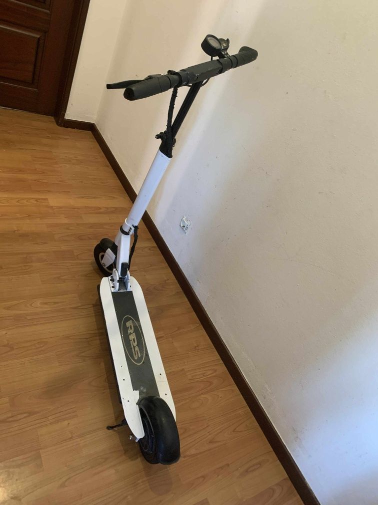 Vendo ou Troco Trotinete Elétrica