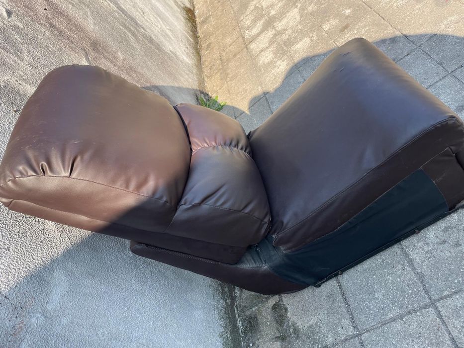 Sofá 1 lugar Castanho