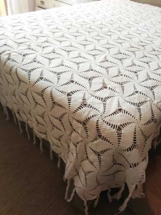 Colcha em crochet feita à mão