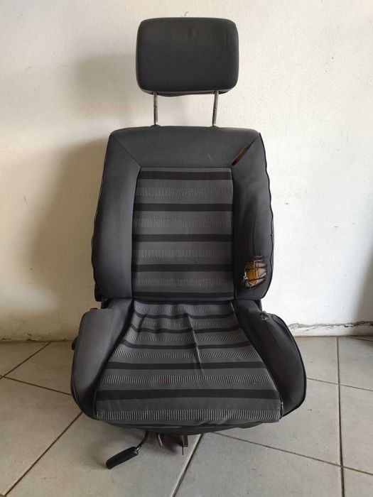 Bancos VW Golf 2 GTI (5 Portas)