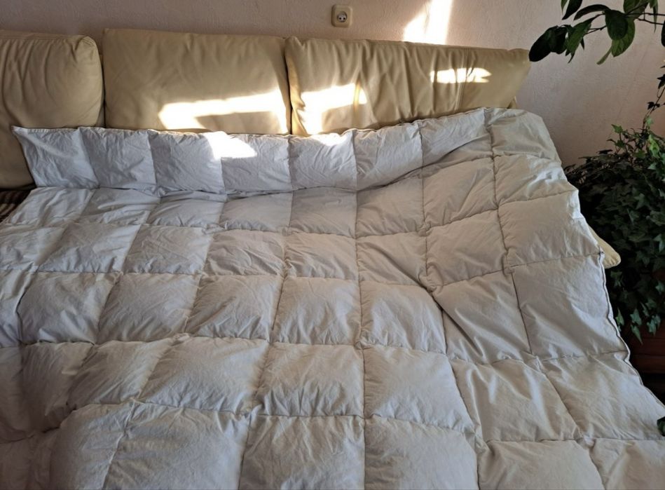 Пухова ковдра пуховое одеяло
