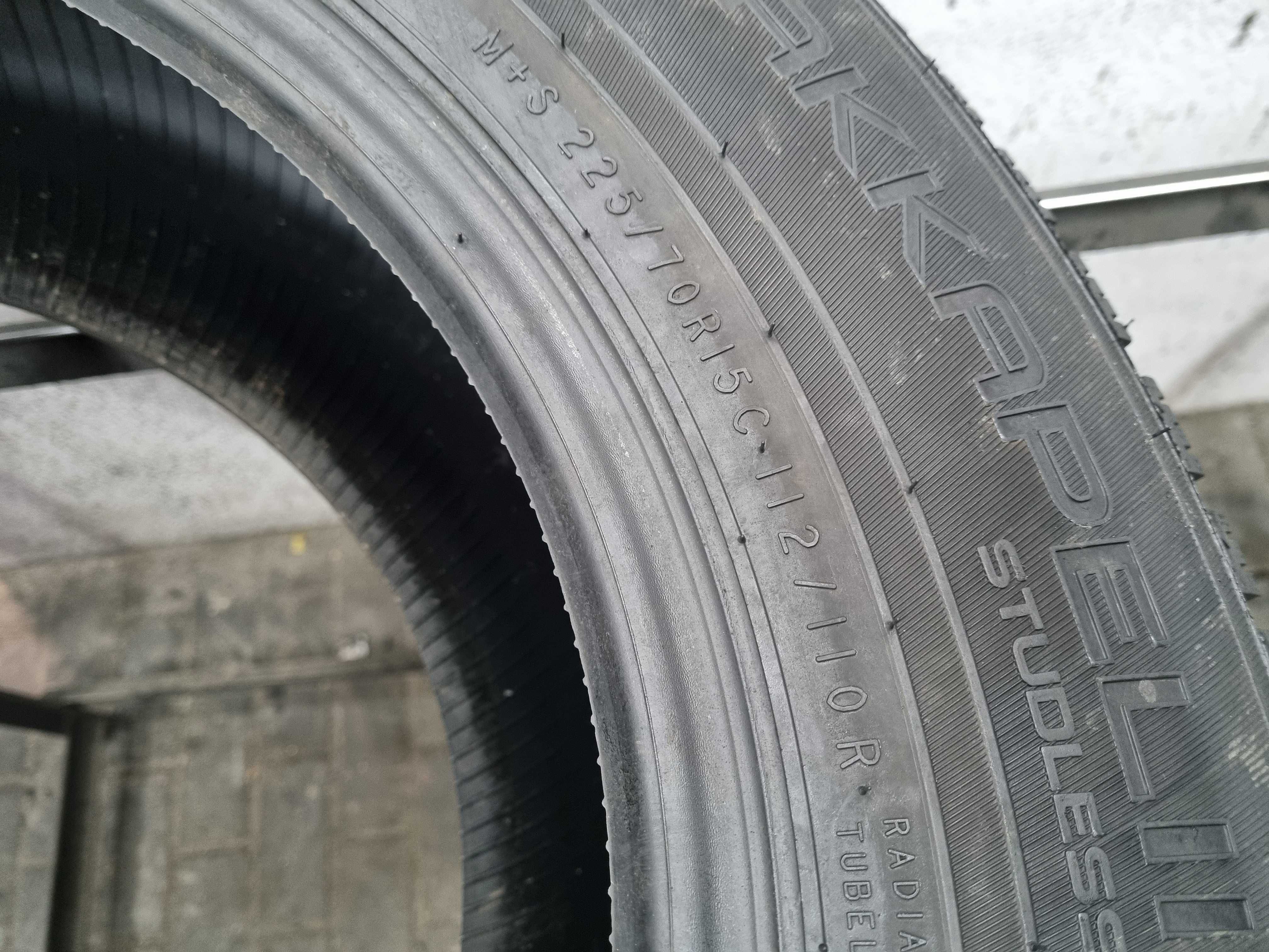 225/70/15C 112/110R Nokian Hakkapelitta CR4 D.3324