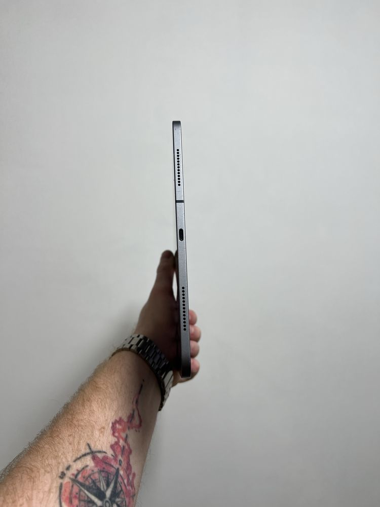 Ipad pro11 2021 128 wifi+LTE акб97% в хорошем состоянии Apple pencil2