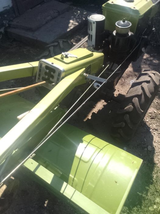 Мотоблок Кентавр + фреза + грунтозацепи