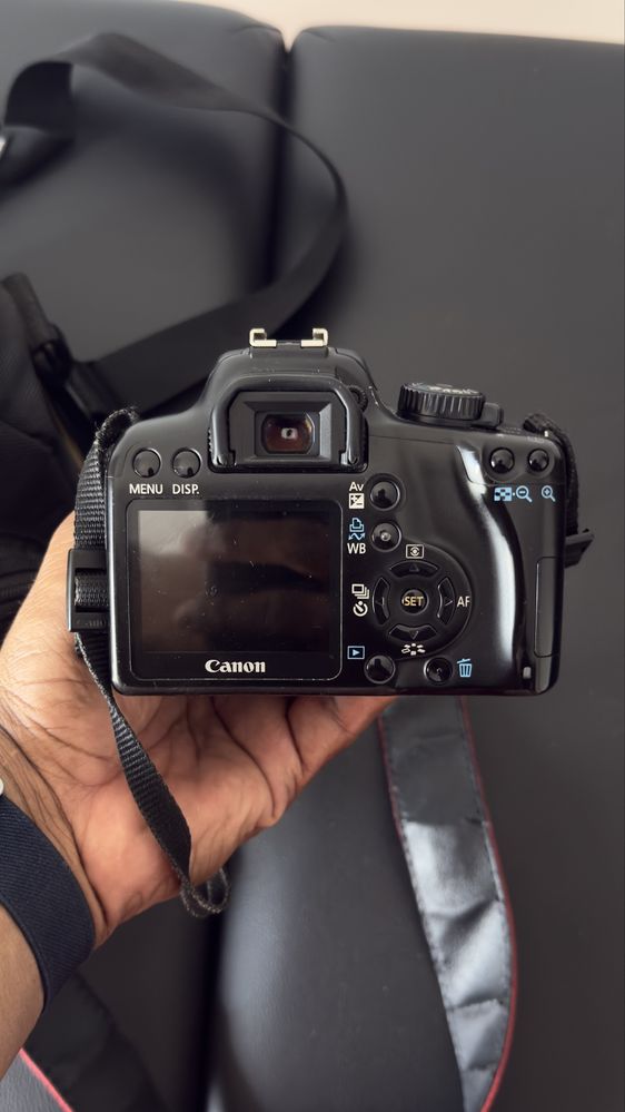 Camera Canon 1000D