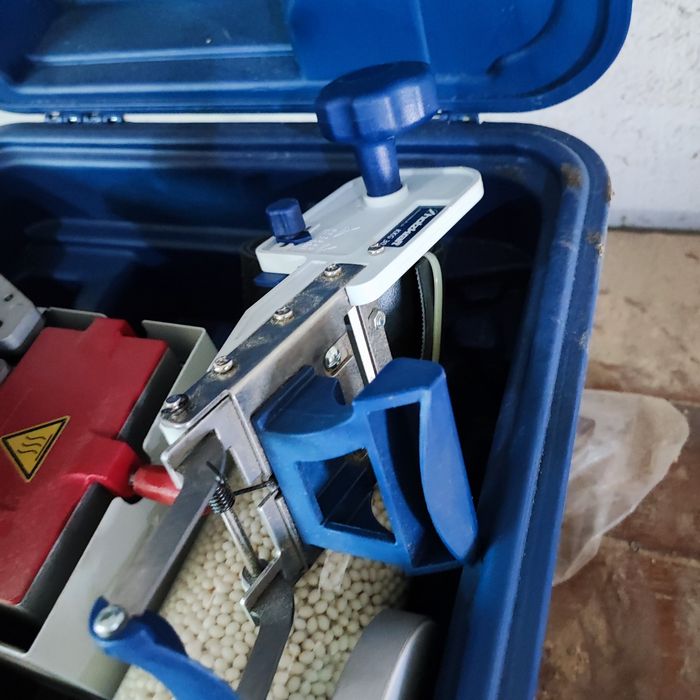 Кромкооблицювальний верстат Holzkraft kag 4