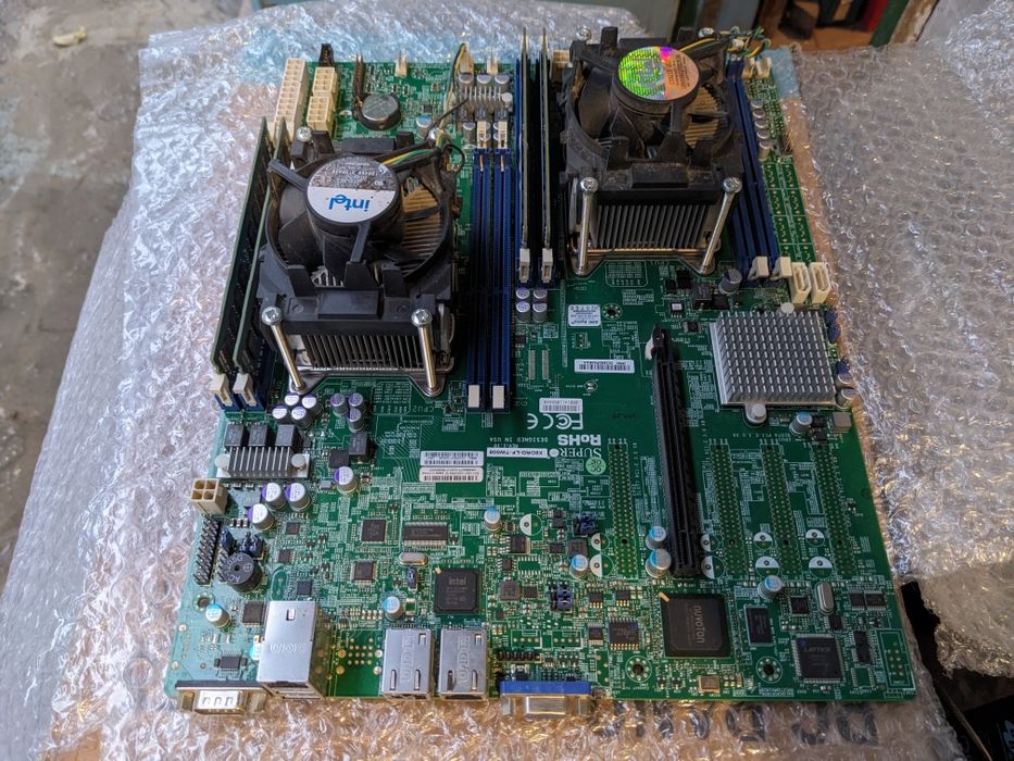 Материнская плата Supermicro X9DRD-LF-TW008
