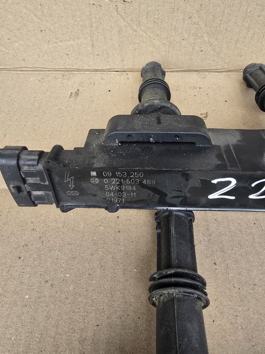 Катушка запалювання зажигания opel Vectra C zafira B Signum 2.2 Z22YH