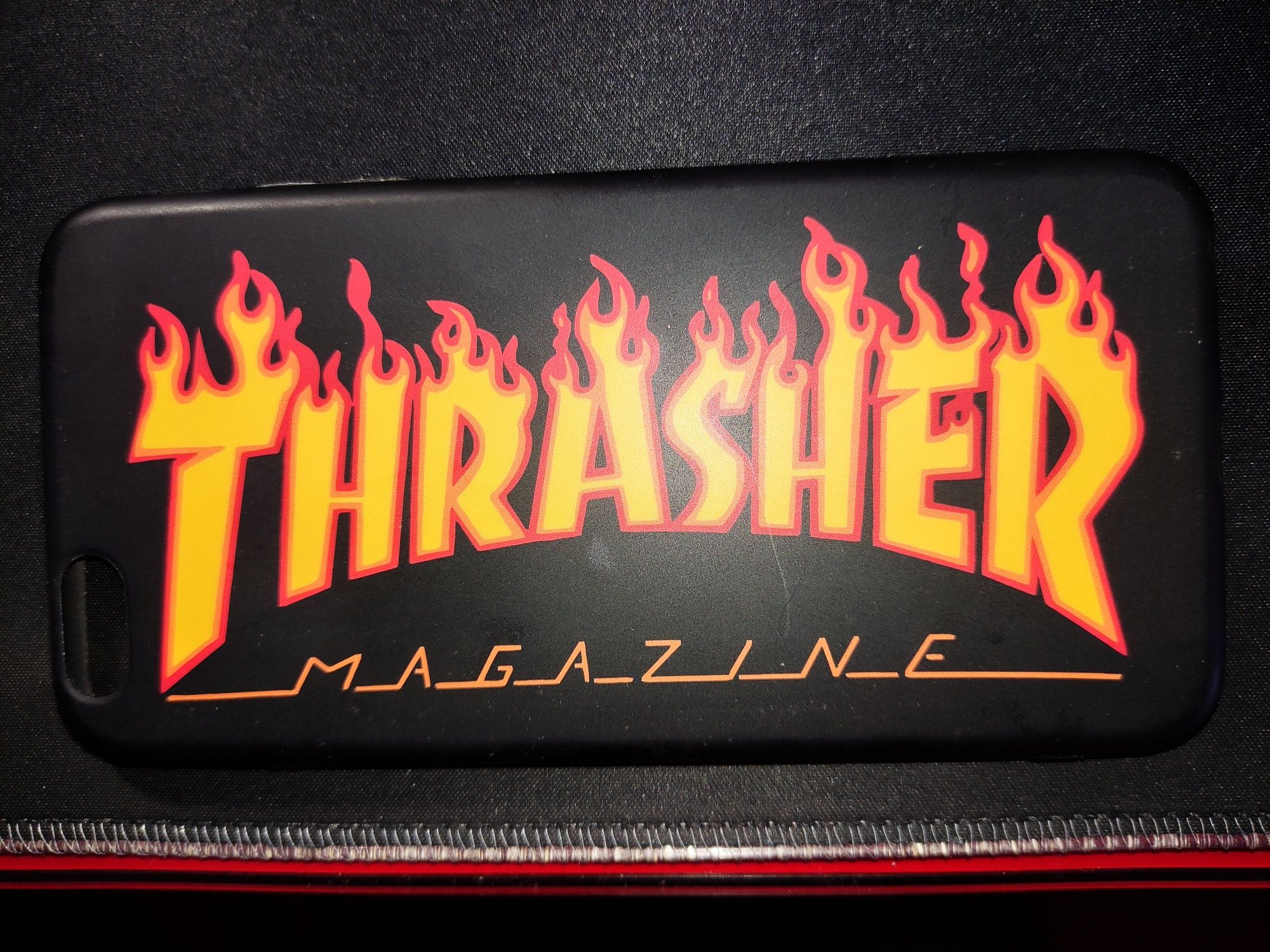 Capa: iPhone 6s Plus - Thrasher Magazine