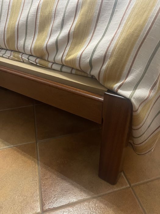 Estrutura cama + colchão + cabeceira